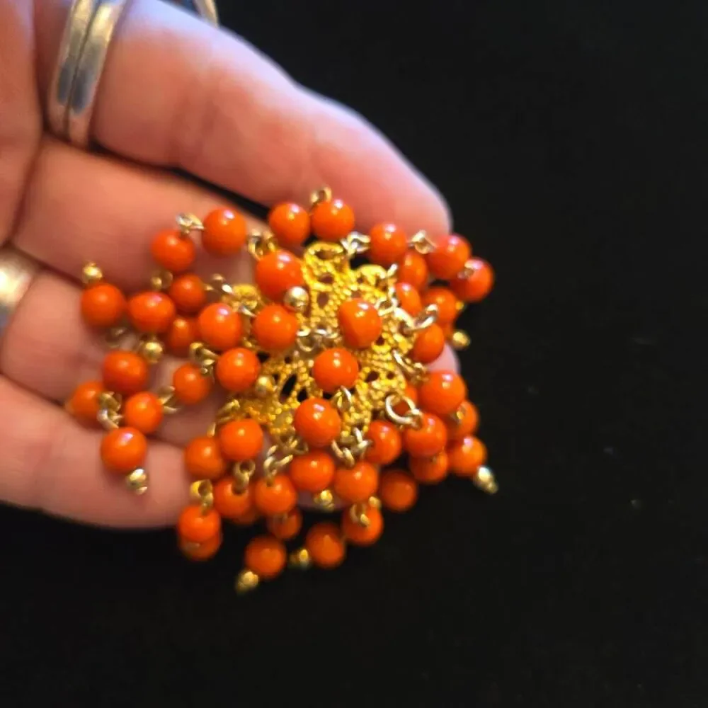Vintage Gold Tone Orange Coral Cluster Waterfall Beaded Brooch Pin